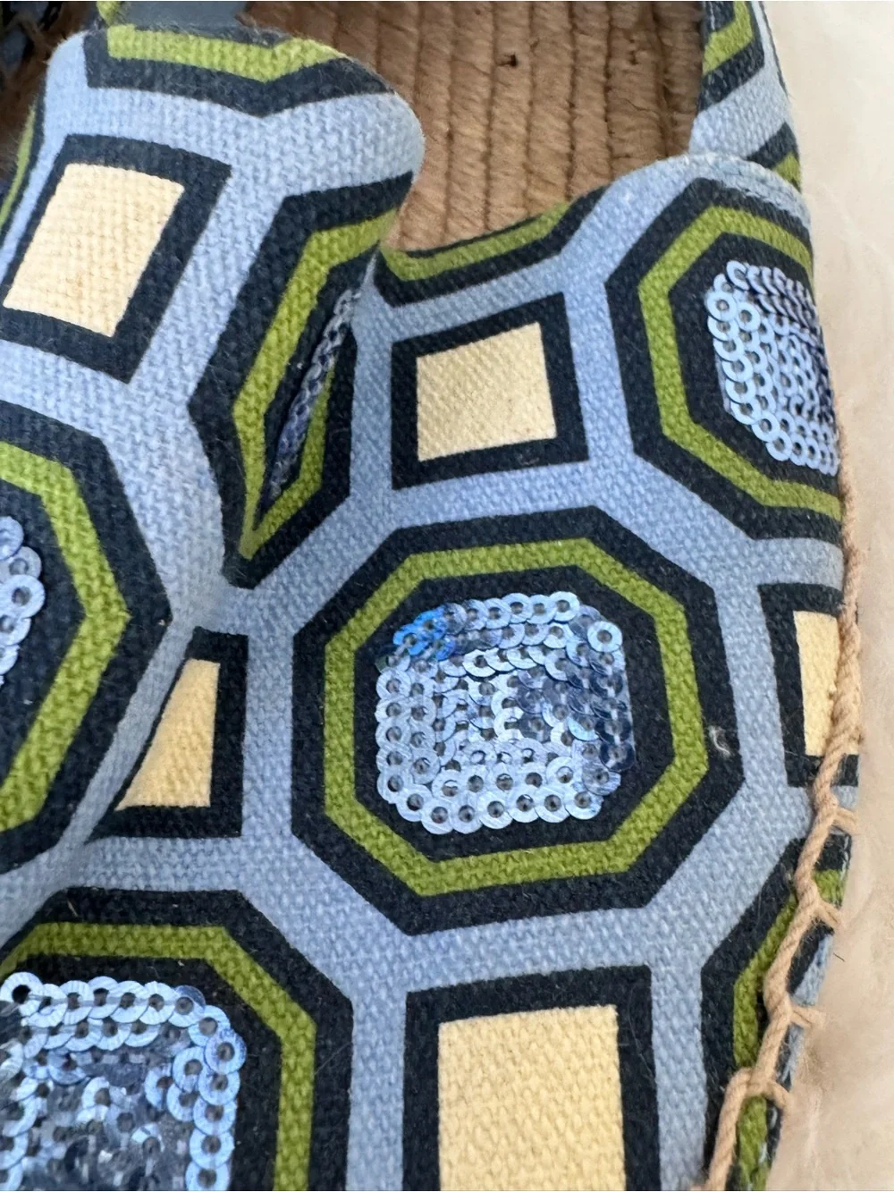 Authentic Tory Burch Blue, Green & Cream Geometric Espadrilles Size 8 like New
